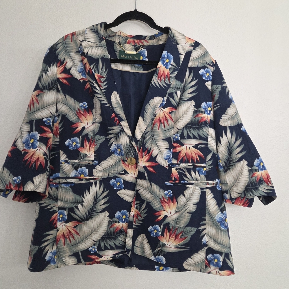 Ma Griffe Linen Viscoss Blazer Fits Like Large Tropical Print Button Vacation